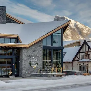 Hotel Peaks And