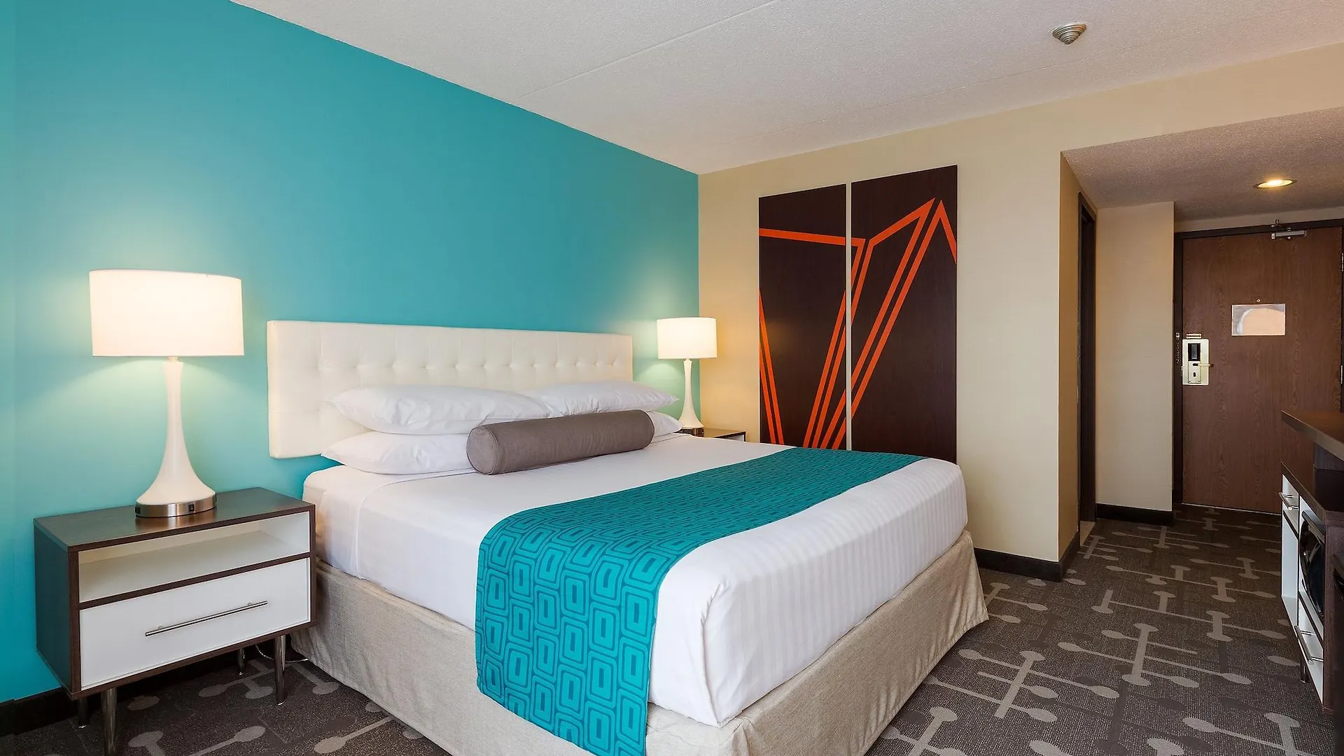Howard Johnson Plaza By Wyndham By The Falls Niagara-Fälle Hotel