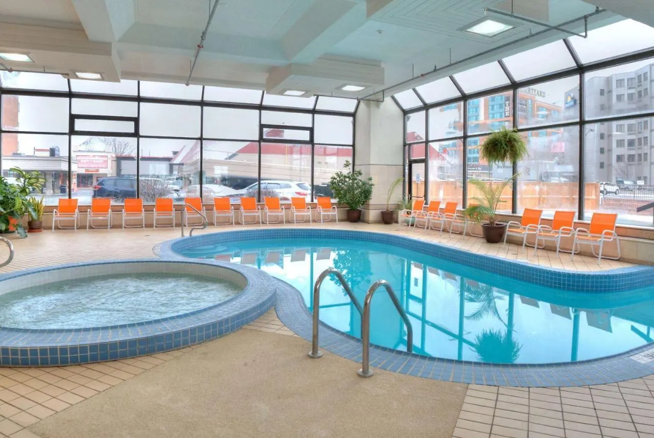 Hotel Howard Johnson Plaza By Wyndham By The Falls Niagara-Fälle