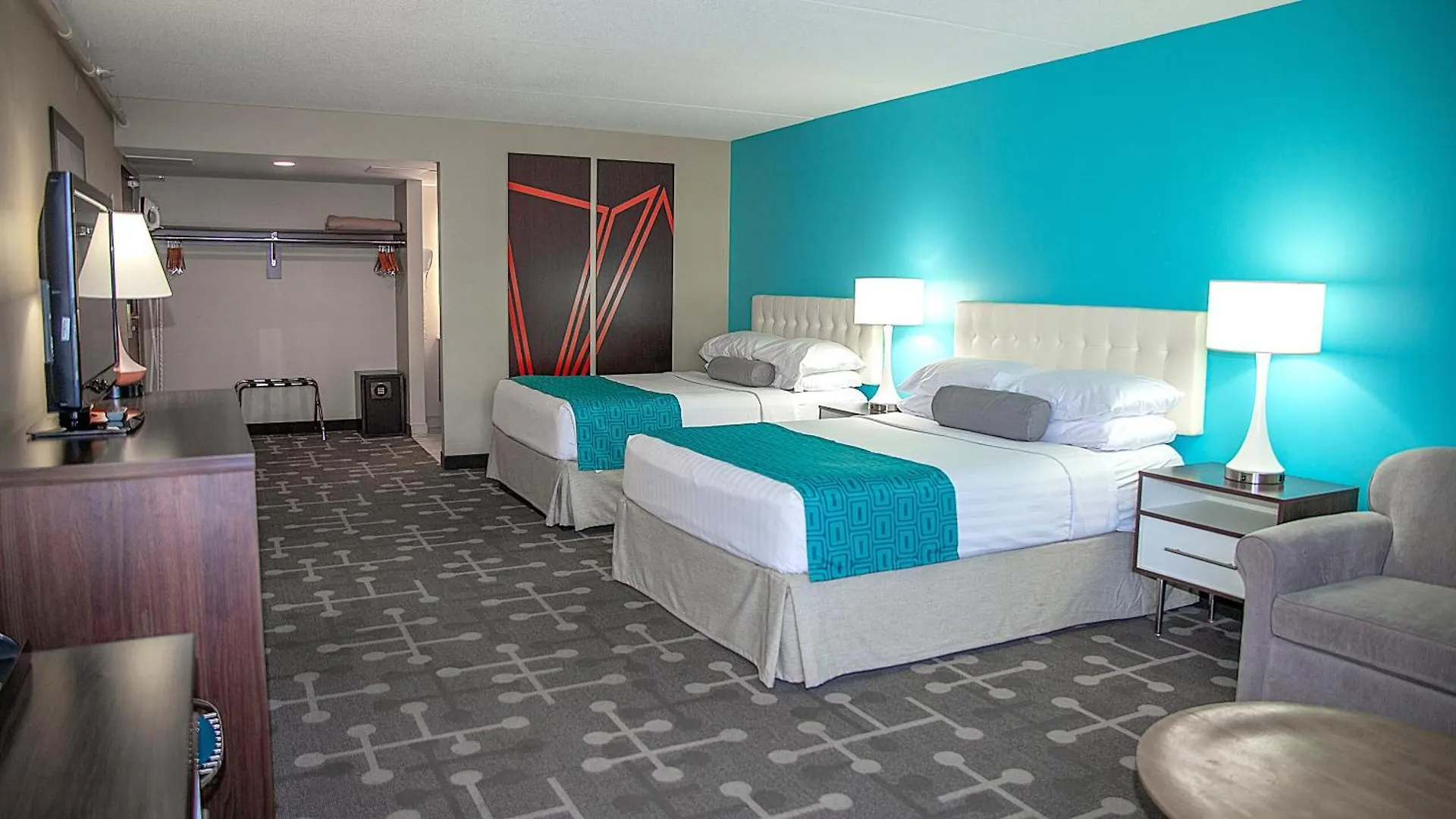 Howard Johnson Plaza By Wyndham By The Falls Niagara-Fälle