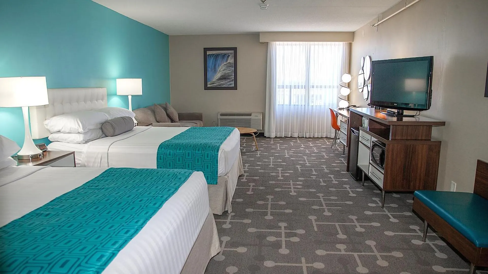 Howard Johnson Plaza By Wyndham By The Falls Niagara-Fälle 3*,  Kanada