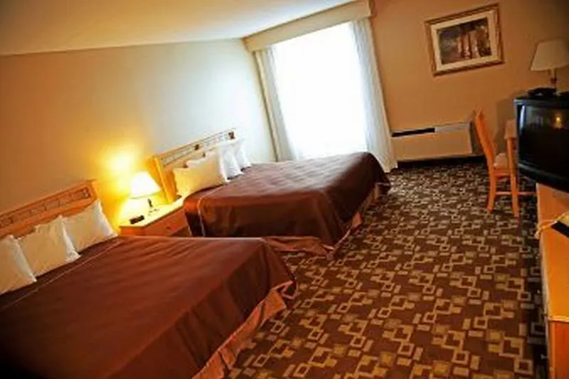 Howard Johnson Plaza By Wyndham By The Falls Niagara-Fälle Hotel