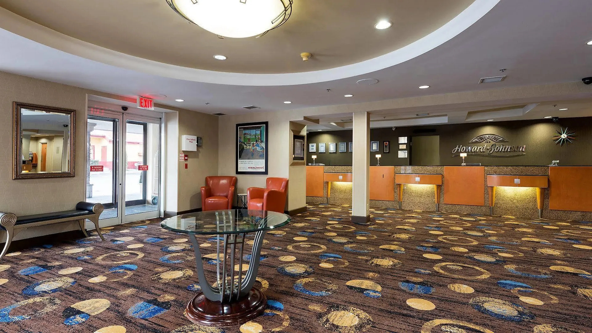 Hotel Howard Johnson Plaza By Wyndham By The Falls Niagara-Fälle