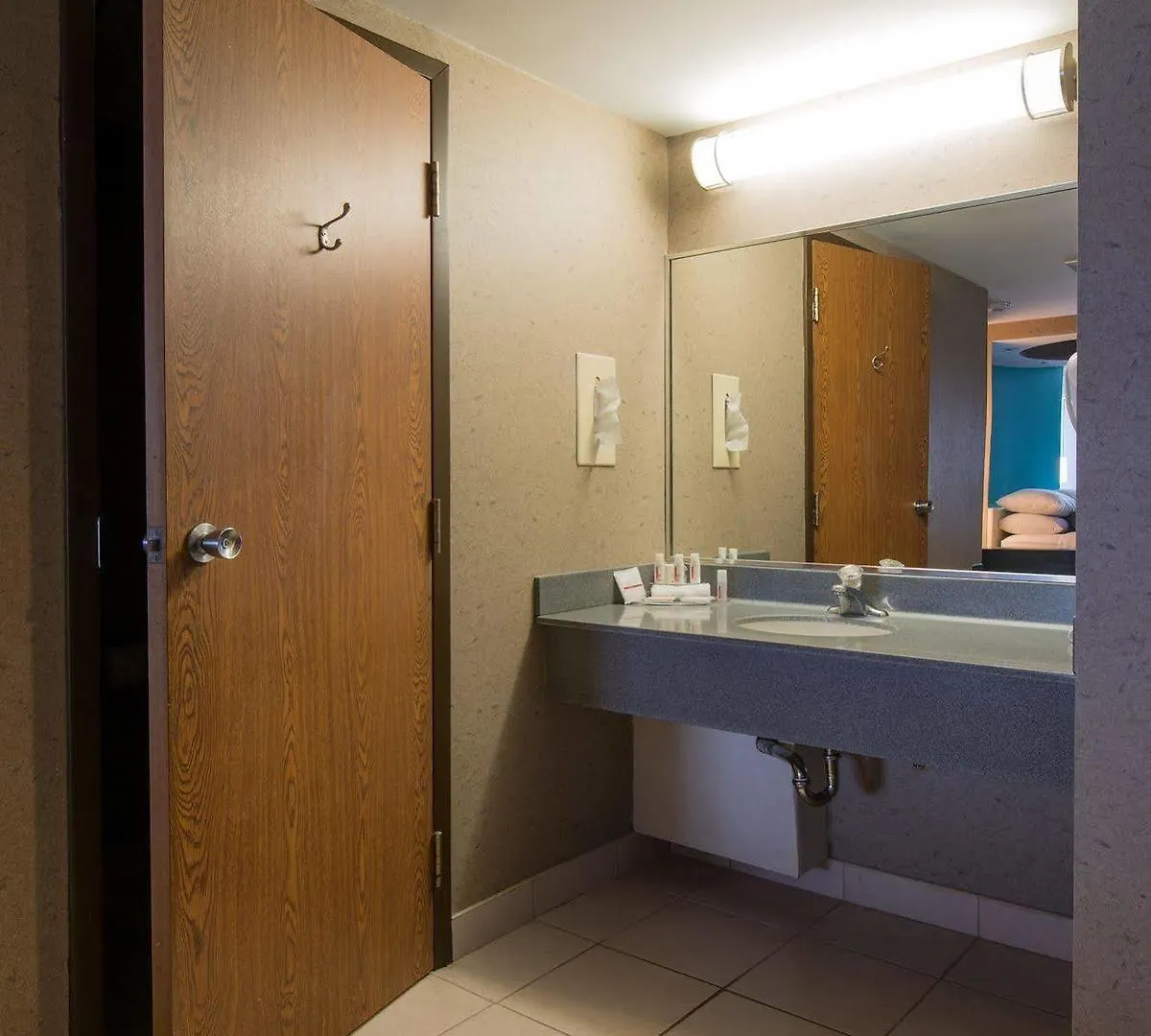 *** Hotel Howard Johnson Plaza By Wyndham By The Falls Niagara-Fälle Kanada